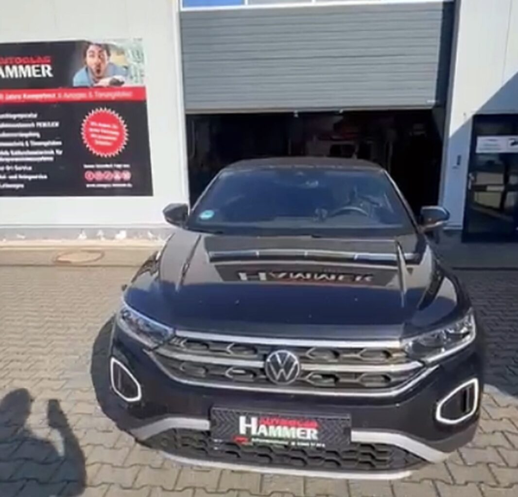 Autoglas Hammer VW Frontscheibenwechsel - Autoglas Hammer Aachen