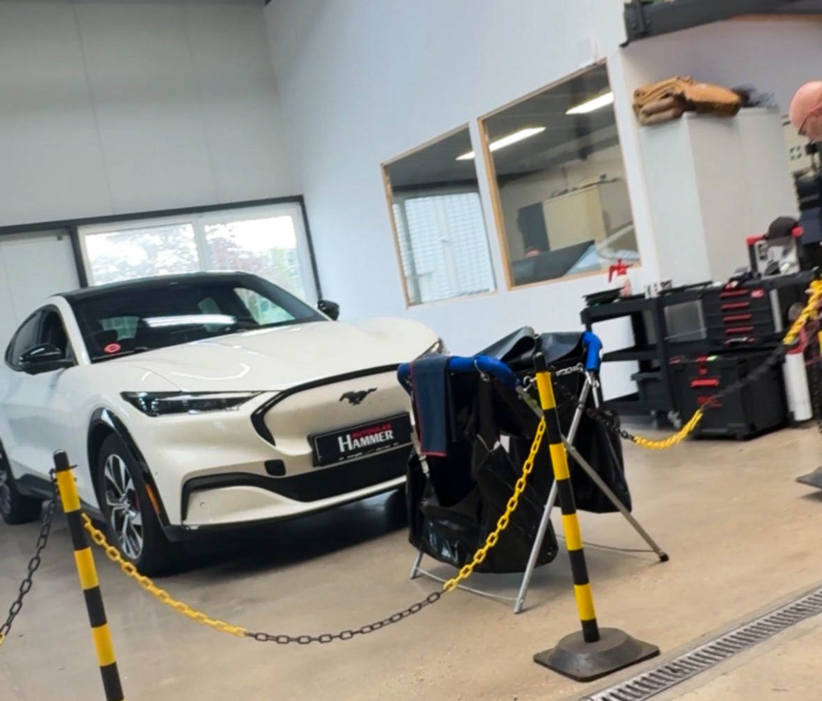 Ford Scheibenwechsel in Aachen - Autoglas Hammer